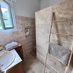 Nouveau ! Mitoyenne Avec Piscine - Sainte-marie-siche *