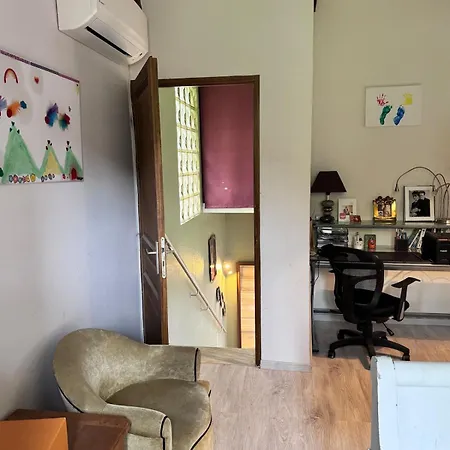 Nouveau ! Mitoyenne Avec Piscine - Sainte-marie-siche *