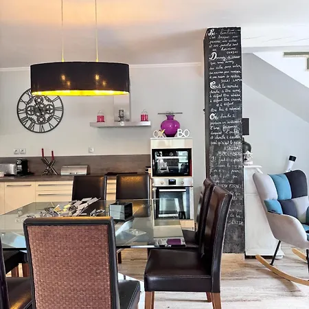 Nouveau ! Avec Piscine - Sainte-marie-siche Villa Santa-Maria-Siche